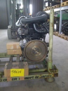 motore yanmar 4tnv84t (2)