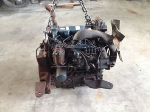 motore kubota V3300 (5)